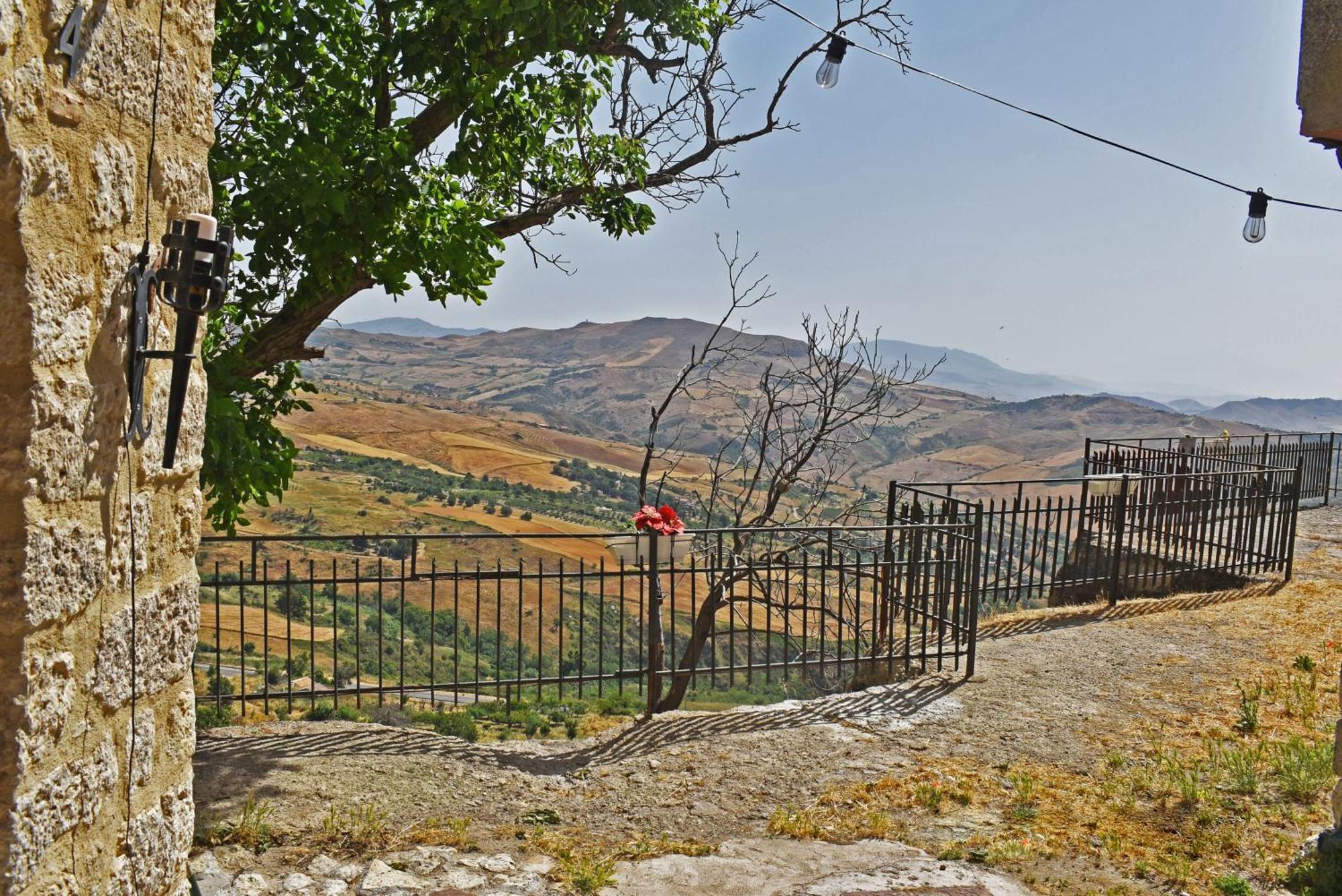 Casa Vacanze La Dimora Di Santa Barbara Petralia Soprana Exteriér fotografie